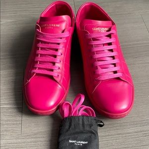 Authentic Saint Laurent Paris leader sneakers.